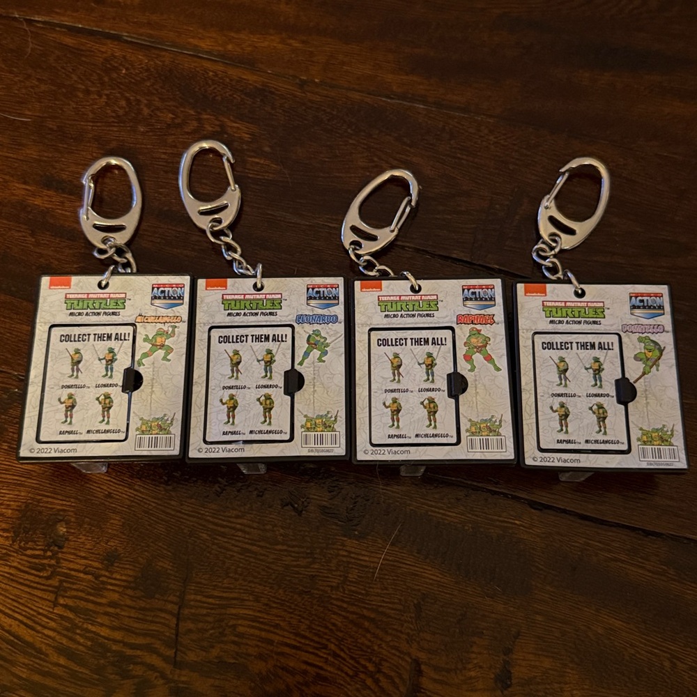 TMNT Keychain Complete Set - Picture 6 of 8